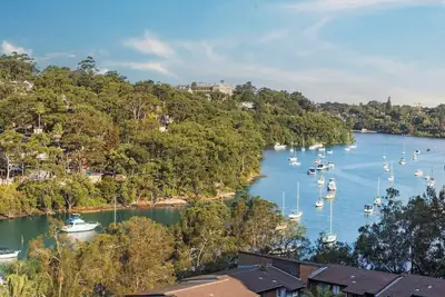 Image de Two-Bedroom Apartment with Parking in Lane Cove