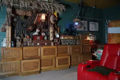 Image de Adventure Oasis Luxury: 4 Bedroom Retreat Private Pool Spa - Minutes from Disney