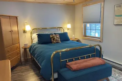 Image de Charming lakefront barndominium 2 bedrooms and WiFi, Ac in fabulous Rainbow Lake