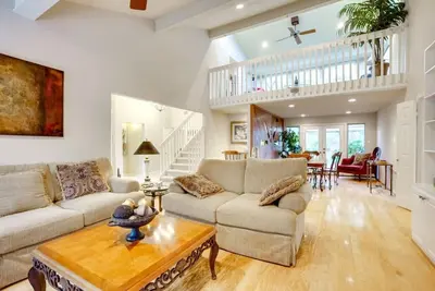 Image de Woodlands Escape: 3br Texas Retreat w/ Forest View