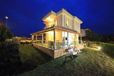 Image de Villa pour amis de la famille avec piscine 3b 1 Alacati Cesme