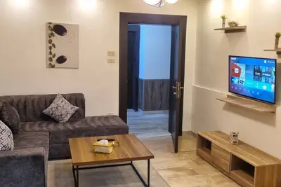 Image de unique 2 chambres à abdoun 001