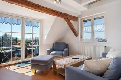 Image de Appartement '4, 75 Qm' avec jardin partagé, balcon et Wi-Fi