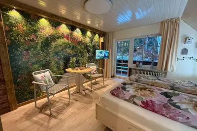 Image de Chambre 'Familienzimmer' avec vue sur les montagnes, terrasse partagée et Wi-Fi