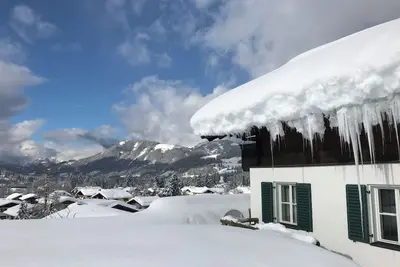 Image de Cozy vacation home - vacation with a dream view of the surrounding mountains