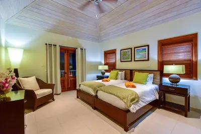 Image de Charming 3 Bedroom Townhouse with Pool - On Resort
