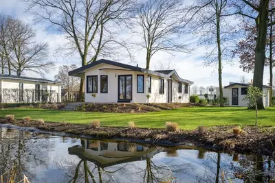 Image de Merveilleuse maison de vacances privée pour 6 personnes avec piscine, Wifi, Tv, terrasse et parking
