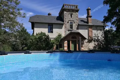 Image de Domaine de l'Île: Maison historique avec piscine et Wi-Fi
