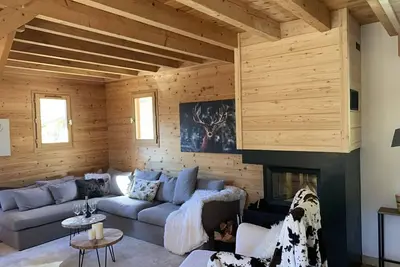 Image de Chalet cosy à Montgenèvre avec cheminée et Wifi