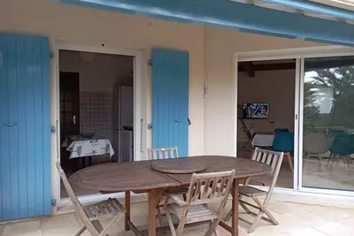Image de Maison Familiale au calme 10 mn à pied de la mer