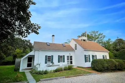 Image de 3bd Herring Run Antique--A/C, Fire Pit & Enclosed Outdoor Shower