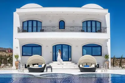Image de Santorini Villa – 6br Sea View Estate with Pool