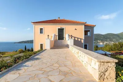 Image de Afroditi – Sea View Suite with Balcony, Sleeps 4