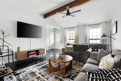 Image de Super clean 3br Near Hwy & Dining & Shopping