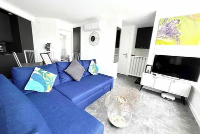 Image de Appartement cosy à 2 pas du port et de la gare