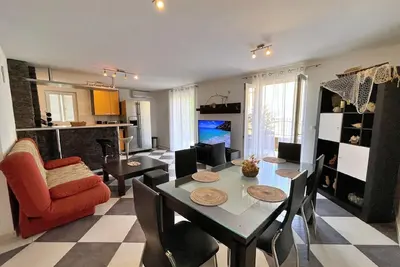Image de Appartement de vacances Dobrinj pour 1 - 6 personnes avec 2 chambres Ă coucher - Logement de vacance