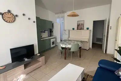 Image de Van Gogh appartement F2 en rez de jardin à 200mètres des thermes