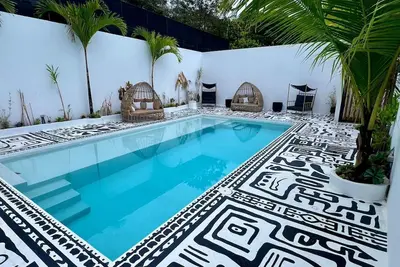 Image de 3 minutes from the tide pools &ocean with pool