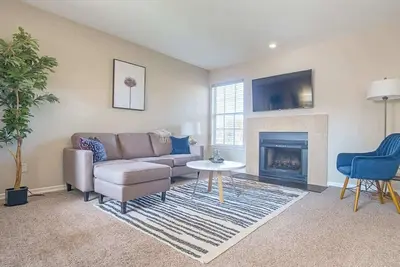 Image de Tranquil 1br King Suite w/ Pool, Gym, Parking 03