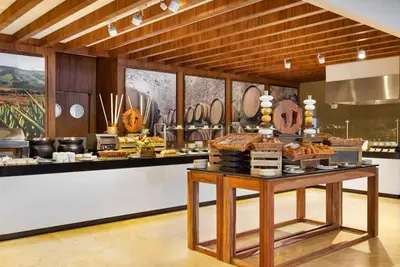 Image de Cozy resort in beautiful Cabo San Lucas with fitness room, WiFi, lazy river