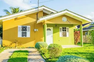 Image de 2-bedroom house with beach access in Drax Hall Country Club, Ocho Rios Ja