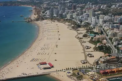 Image de 1 Bedroom Praia Da Rocha - Portimao With Access To Swimming Pools
