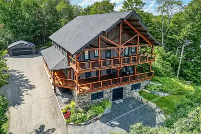 Image de Kings Landing at Moosehead Lake