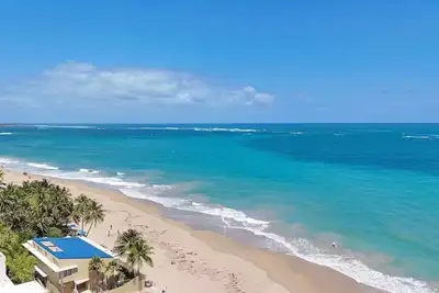 Image de Walk 2 beach-Pool & free prkg[5 bdrm]\/Chic&Stylish