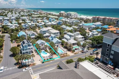 Image de 🦩Book Me Baby! Casa Marina with Private Pool 🦩