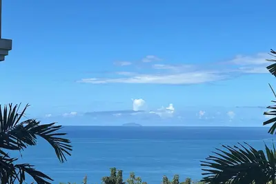 Image de Oceanfront Luxury Condo in Puerta Del Mar - Overlooking Crash Boat Beach!