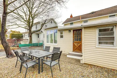 Image de 1 Mi to Bradley Beach: Family-Friendly Home!