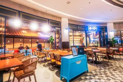 Image de Cozy Crash Pad A Laughter Friendly Makati Gym swim