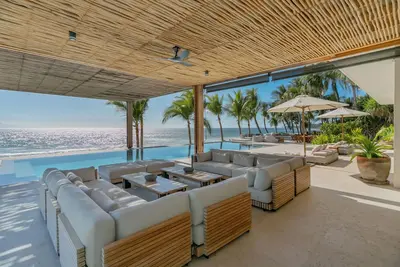 Image de New Listing - Los Veneros - Premier Beach Front location with Private Pool