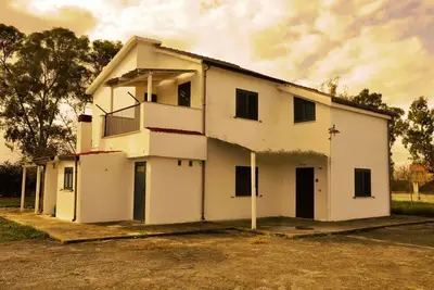 Image de Rainbow Houses – Red House Mare, Campagna e Relax