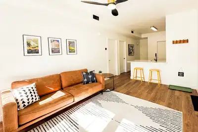 Image de Newly remodeled! Walk to Csu, blocks to Old Town