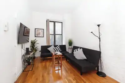 Image de Cozy 1 Bedroom Gem in the Heart of Nyc – Walk to Times Square!