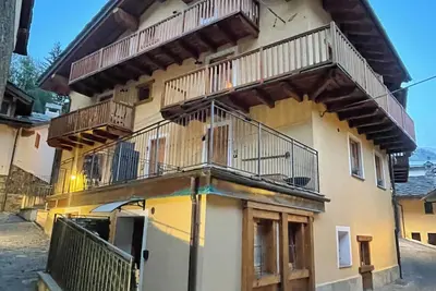 Image de Chalet Coeur du Village – Cozy Alpine Retreat in the Heart of La Thuile!