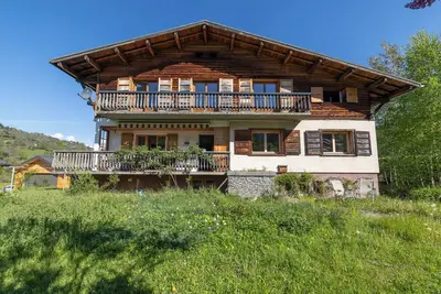 Image de Appartement \"Spacieux Avec Vue\" avec jardin privé, balcon et Wi-Fi
