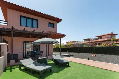 Image de Vacances 'Vv Tindaya En Lajares' avec vue sur la mer, piscine partagée et Wi-Fi