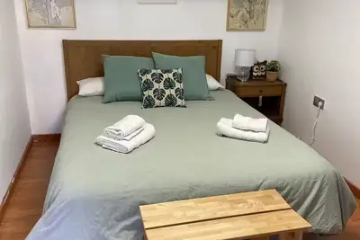 Image de Petite maison dans vieille ville près de la plage