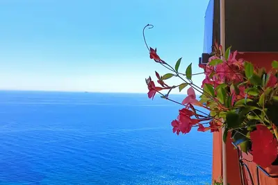 Image de The Sundevilla Designer Penthouse with sea view terrace, parking space and pool