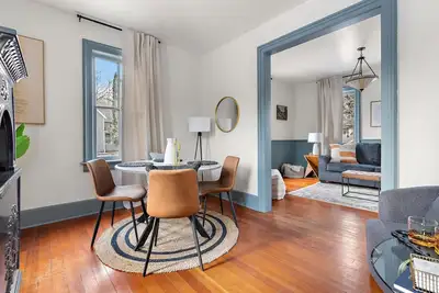 Image de Stuga House: A historic Carver cottage right on hiking and biking trails