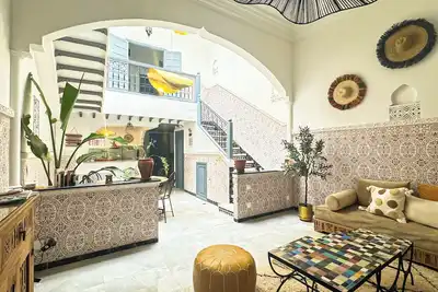 Image de Face aux remparts de la médina! Magnifique Riad dans résidence sécurisée
