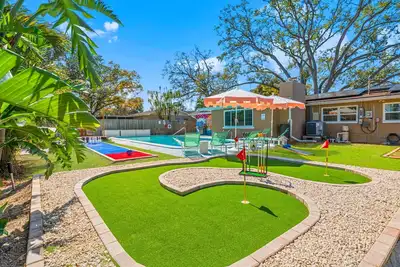 Pool, Firepit, Mini-Golf, Arcade Games, Bunk Beds with slide, and much more!