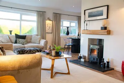 Image de Geejays - sleeps 6 guests in 3 bedrooms