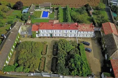 Image de Belle maison d'exception près de La Rochelle, piscine chauffée, nombreux loisirs