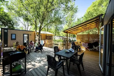 Image de Mobil home 4 chambres Tribu Premium 66m² - climatisation / lave vaisselle 8 personnes
