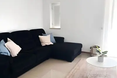 Image de Appartement \"Da Vila\" avec balcon, Wi-Fi et climatisation