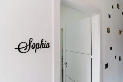 Image de Luxury 12 - Chambre \"Sophia\" avec terrasse partagée, Wi-Fi et climatisation