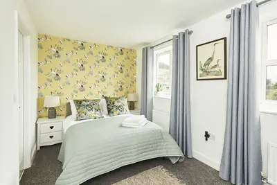 Image de Halifax+Piece Hall 4 min| Parking | Pets Ok|Garden